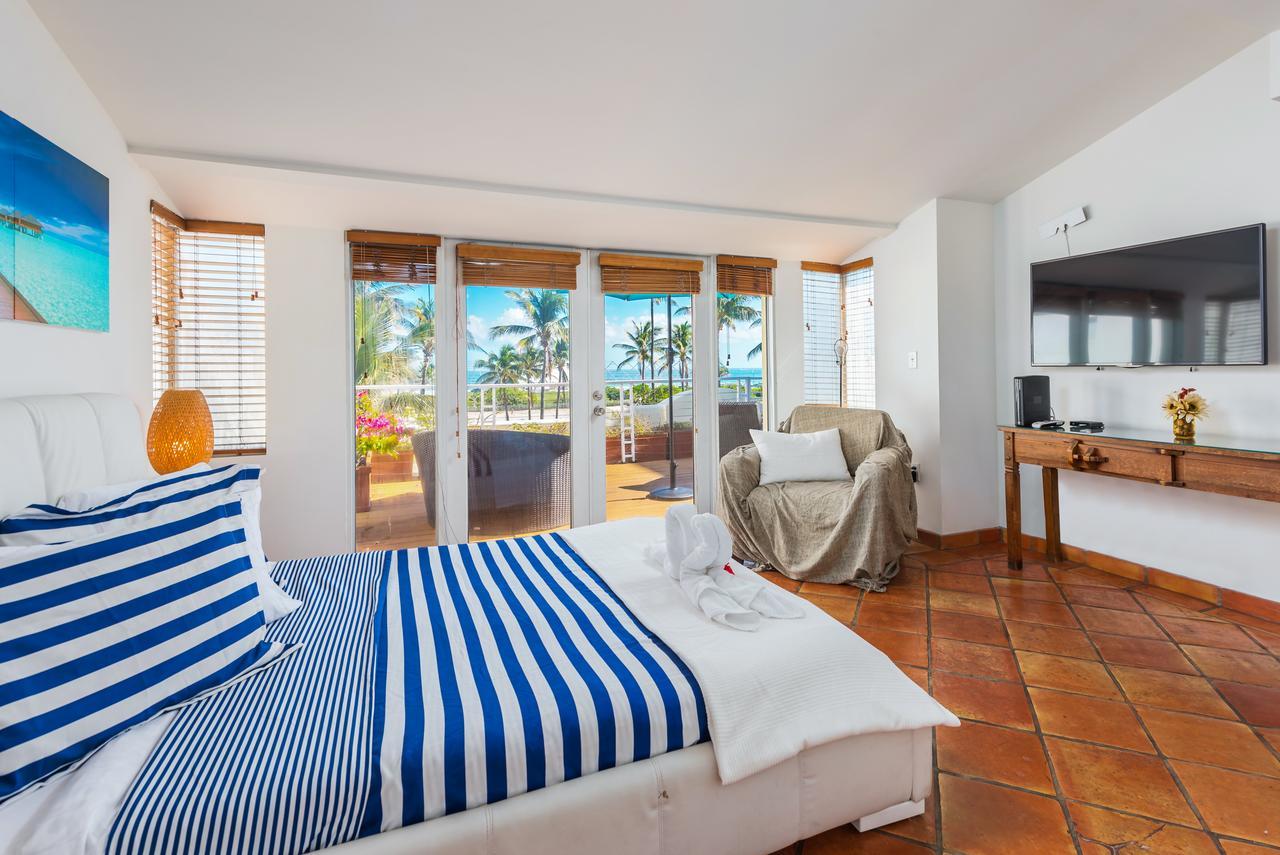 Ocean Drive Suite Miami Beach Exterior photo